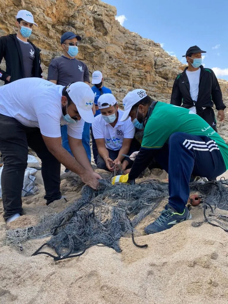 مجموعة عُمران تنظم حملة “معًا نحمي بيئتنا” في رأس الجنز
