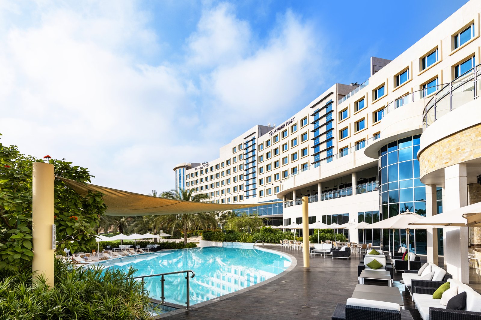 Crowne Plaza Muscat OCEC