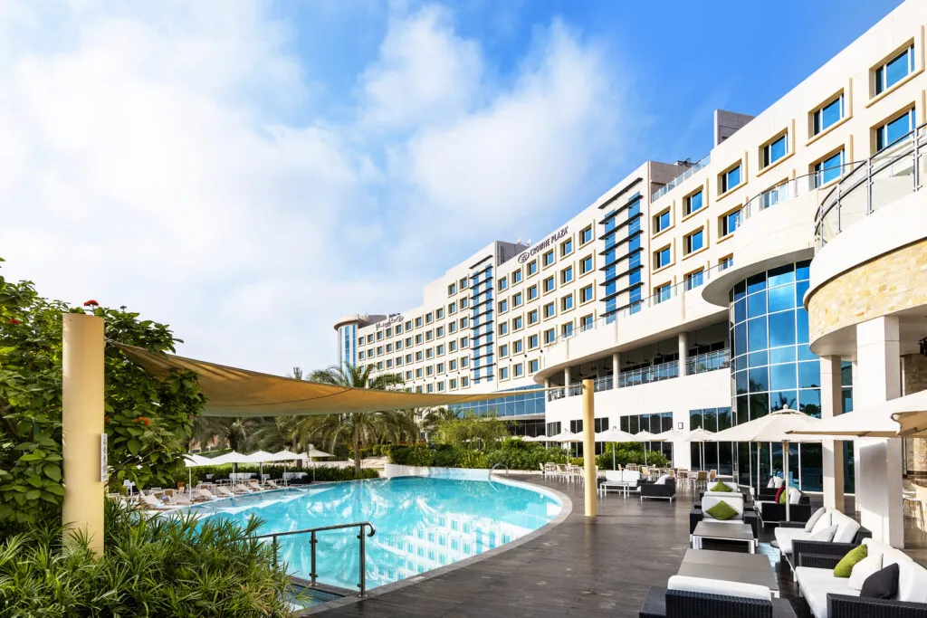 Opening of Crowne Plaza
                                                                        Hotel, OCEC